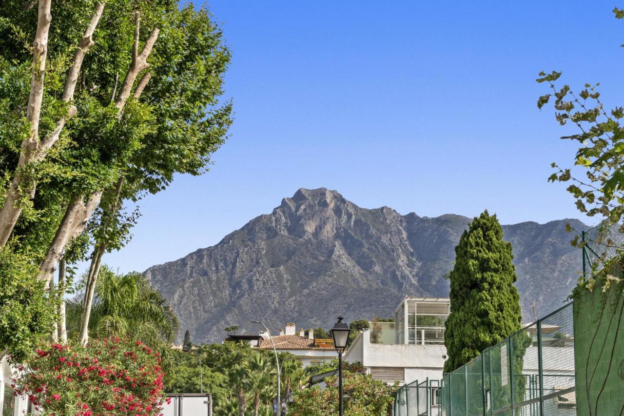 Casa Adriana Villa Marbella Exteriör bild