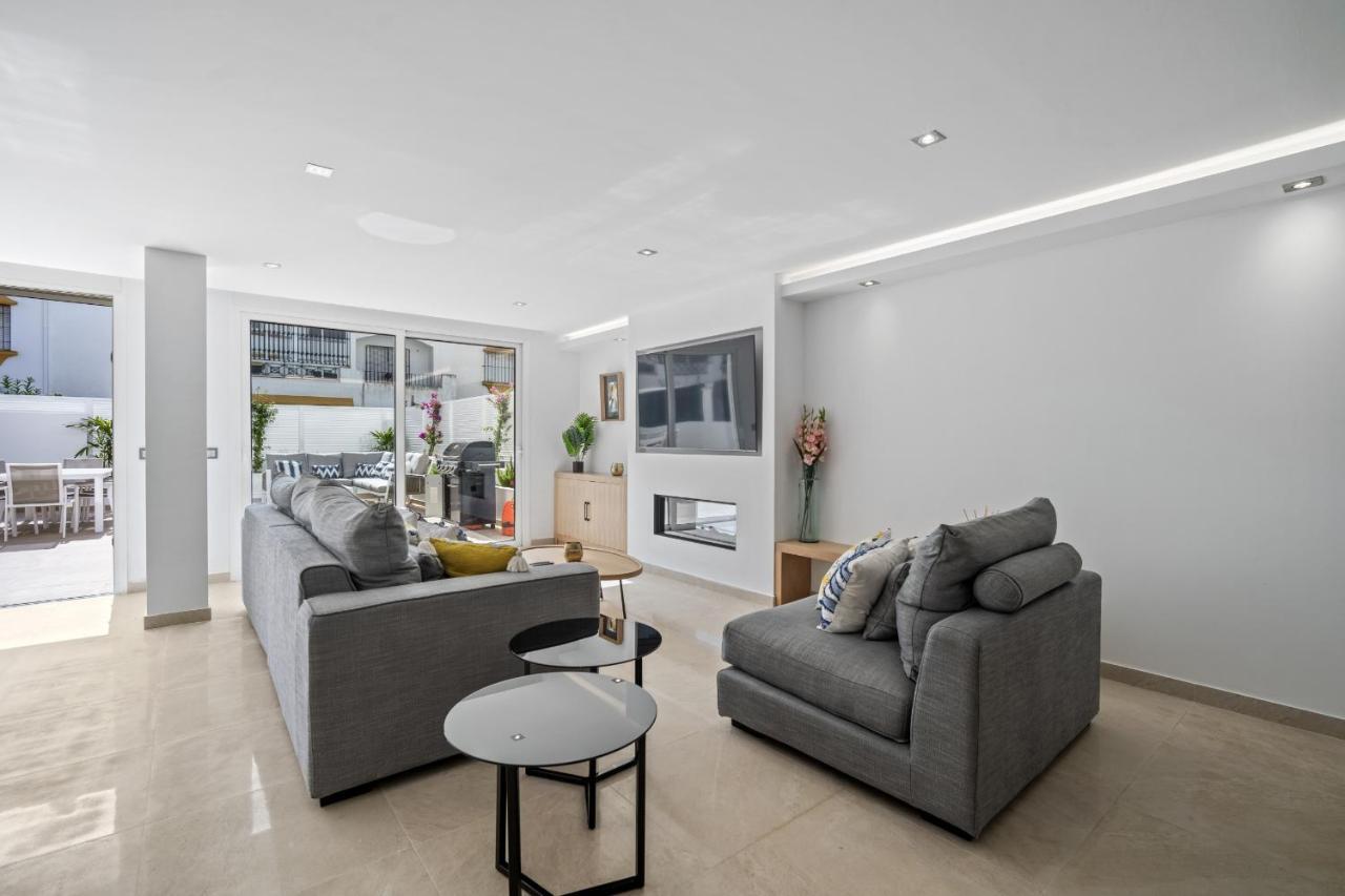 Casa Adriana Villa Marbella Exteriör bild