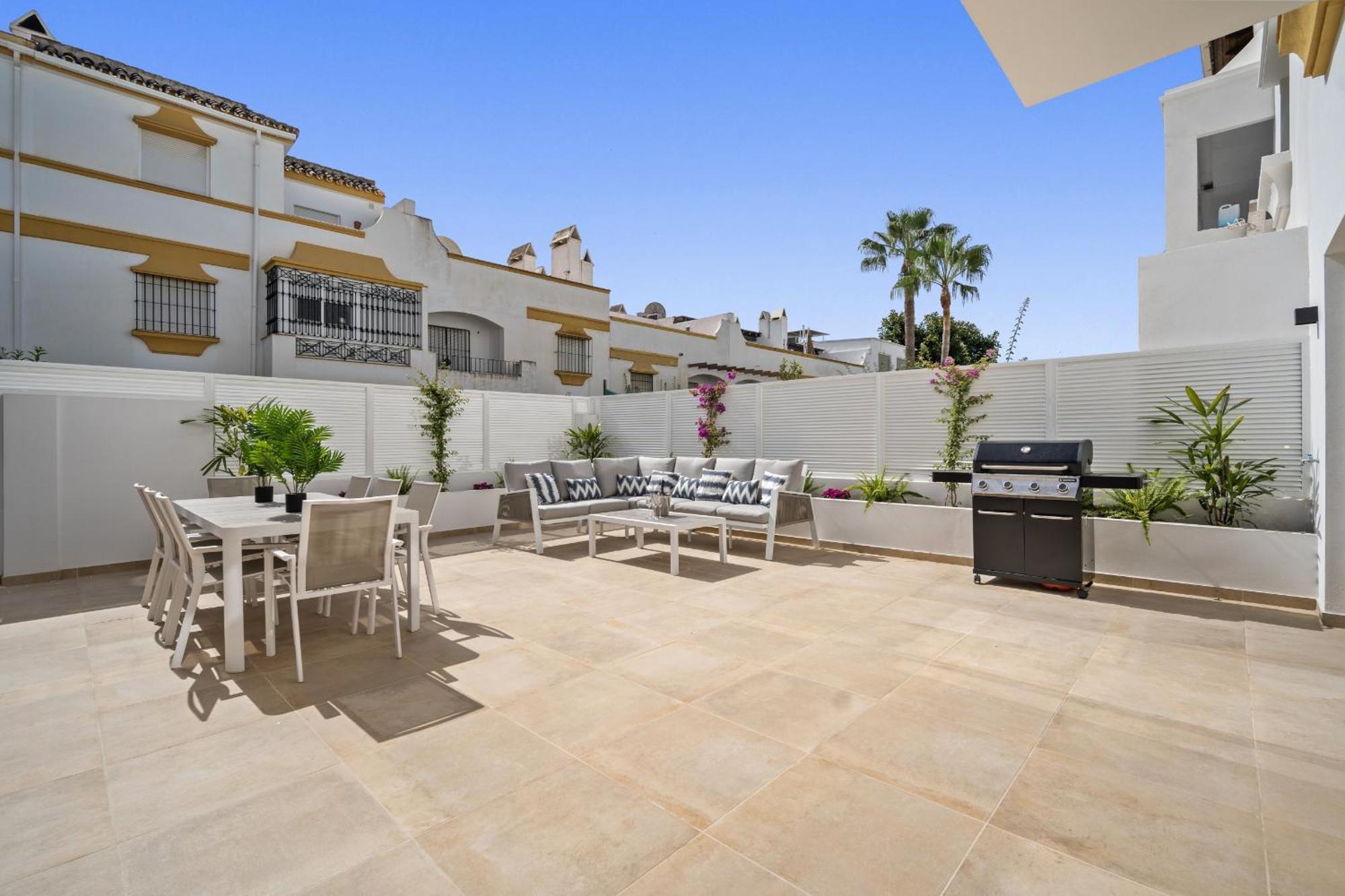 Casa Adriana Villa Marbella Exteriör bild